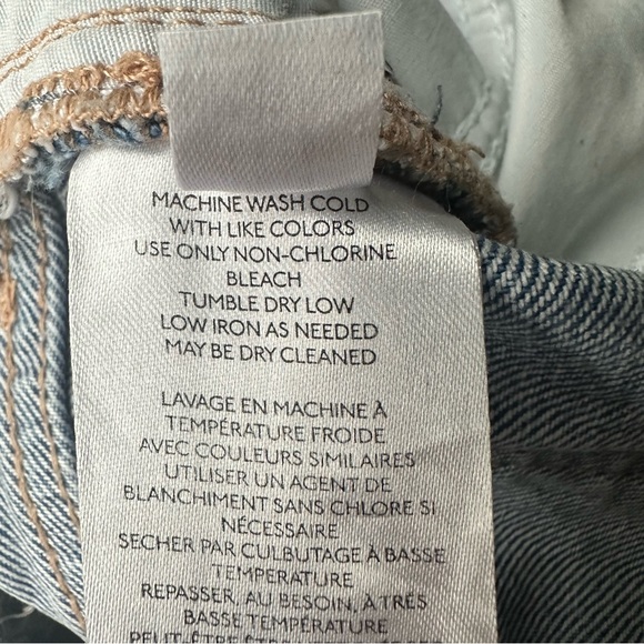 WE THE FREE Distressed Cropped Straight Leg Button Fly Jeans Women’s Size 28 - Picture 4 of 8